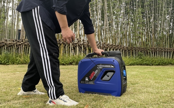 2.2kw İnvertör Sessiz Güç Jeneratörü Taşınabilir Jeneratör 62db Düşük Gürültü
